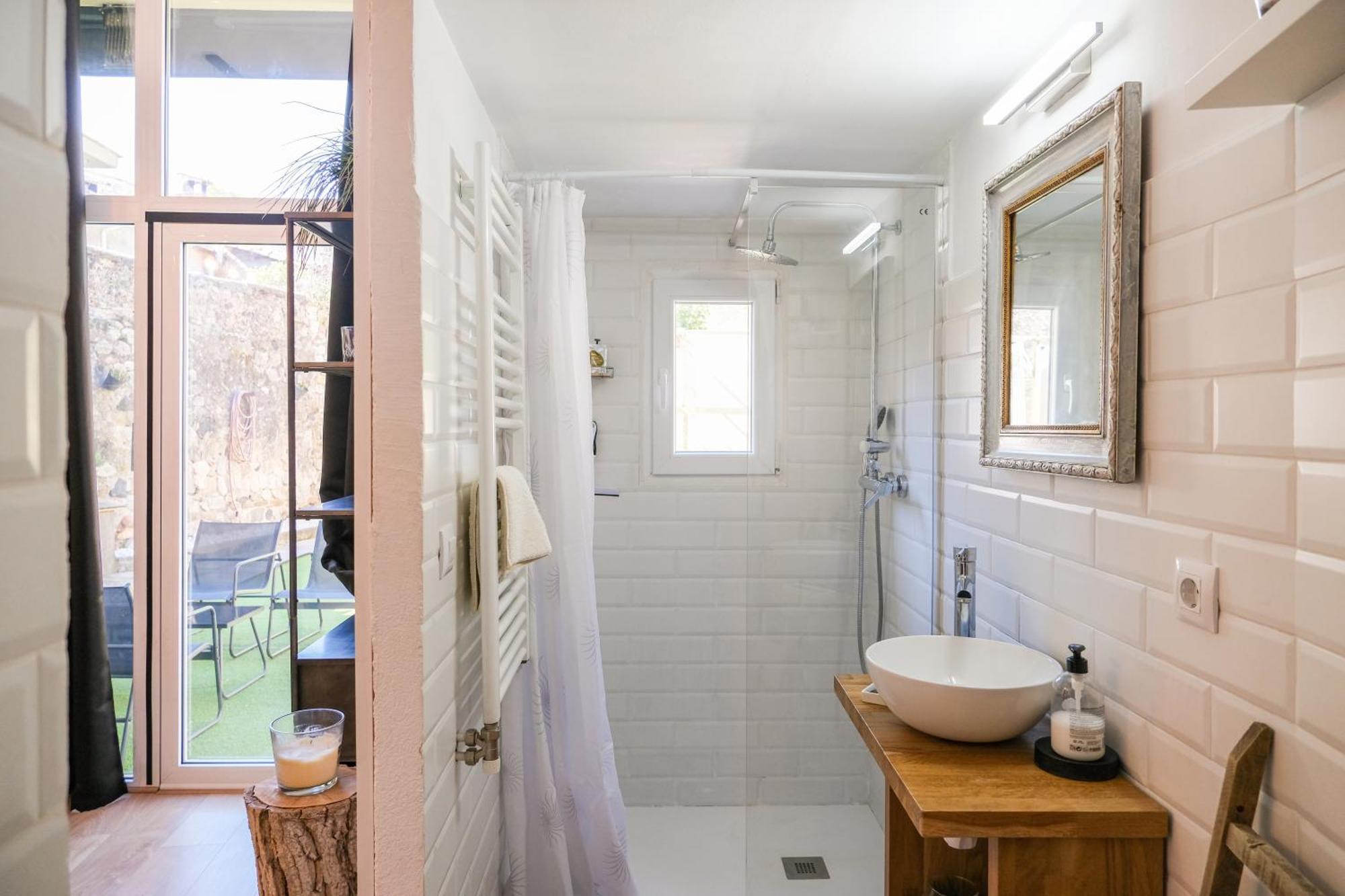 Ferienwohnung Cal Capo Alojamiento Con Jacuzzi Besalú Exterior foto